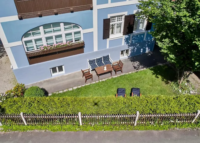 Im Blauen Haus Eg